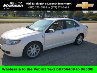 Used 2011 Lincoln MKZ image 1