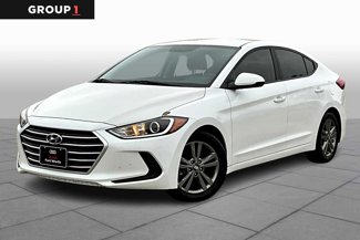 Used 2017 Hyundai Elantra SE image 1