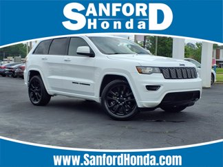 Used 2018 Jeep Grand Cherokee Altitude image 1