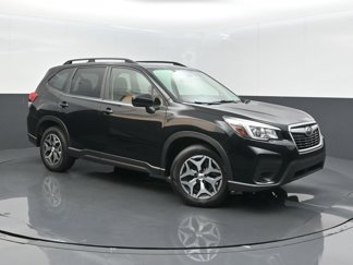 Used 2020 Subaru Forester Premium image 1
