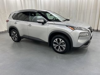 Used 2021 Nissan Rogue SV image 1
