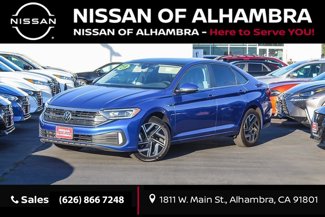 Used 2023 Volkswagen Jetta SEL image 1
