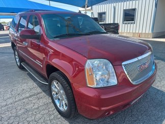Used 2012 GMC Yukon Denali image 1