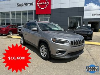 Used 2019 Jeep Cherokee Latitude w/ Popular Appearance Group image 1