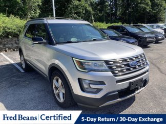 Used 2016 Ford Explorer XLT w/ Equipment Group 202A image 1
