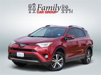 Used 2018 Toyota RAV4 XLE image 1