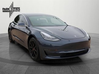 Used 2020 Tesla Model 3 Standard Range Plus image 1