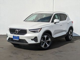 New 2025 Volvo XC40 B5 Core w/ Protection Package Premier image 1