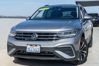 Used 2023 Volkswagen Tiguan S image 1