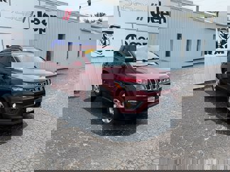 Used 2021 Jeep Compass Latitude w/ Convenience Group image 1
