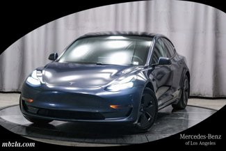 Used 2021 Tesla Model 3 Standard Range Plus image 1