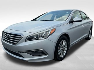 Used 2015 Hyundai Sonata SE w/ Option Group 09 image 1