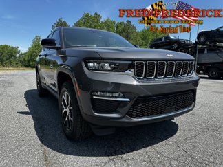 New 2025 Jeep Grand Cherokee Limited w/ MOPAR Finishing Package image 1