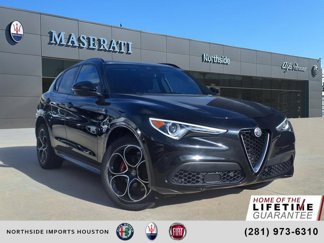Used 2022 Alfa Romeo Stelvio Ti image 1