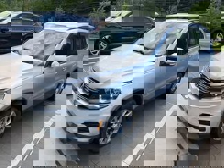 Used 2017 Volkswagen Tiguan Limited w/ Premium Package image 1