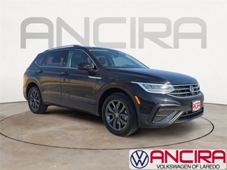 Used 2022 Volkswagen Tiguan SE image 1