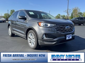 Used 2020 Ford Edge Titanium image 1