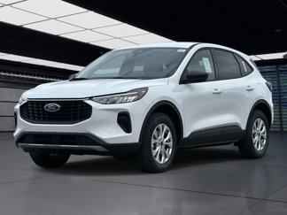 Used 2025 Ford Escape Active w/ Cold Weather Package image 1