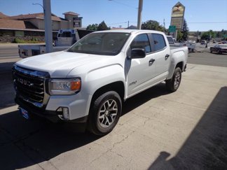 Used 2022 GMC Canyon AT4 image 1