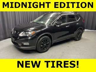 Used 2018 Nissan Rogue SV image 1