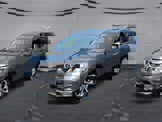 Used 2016 Nissan Rogue SV image 1