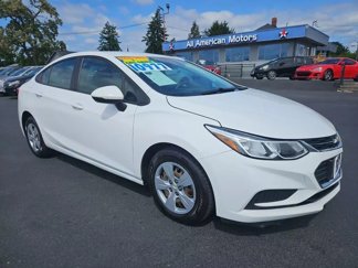 Used 2018 Chevrolet Cruze LS image 1