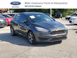 Used 2016 Ford Focus SE image 1