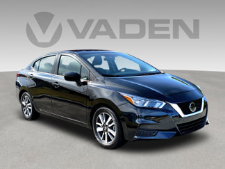 Used 2021 Nissan Versa SV image 1