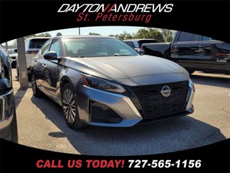 Used 2023 Nissan Altima 2.5 SV image 1