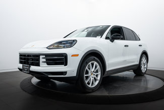 Used 2024 Porsche Cayenne image 1