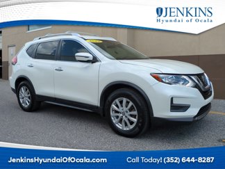 Used 2019 Nissan Rogue SV image 1