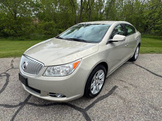 Used 2010 Buick LaCrosse CXL image 1