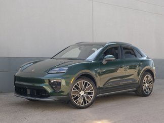 New 2025 Porsche Macan 4 Electric image 1