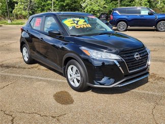 Certified 2025 Nissan Kicks Play S video 2
