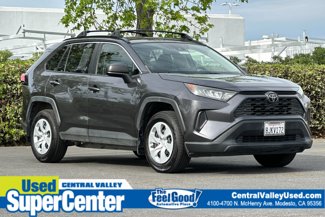 Used 2019 Toyota RAV4 LE image 1