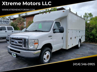 Used 2013 Ford E-350 and Econoline 350 Super Duty w/ Payload Pkg image 1