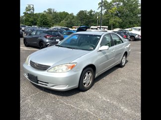 Used 2002 Toyota Camry XLE image 1