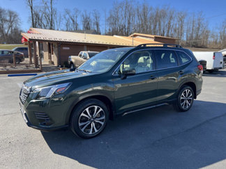 Used 2022 Subaru Forester Limited image 1