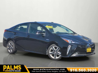 Used 2022 Toyota Prius XLE image 1