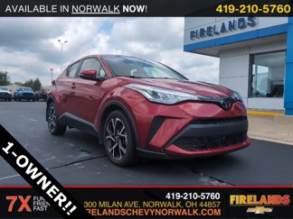 Used 2021 Toyota C-HR XLE image 1