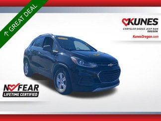 Used 2020 Chevrolet Trax LT w/ LT Convenience Package image 1