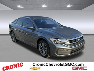 Used 2024 Volkswagen Jetta SE w/ Panoramic Sunroof Package image 1