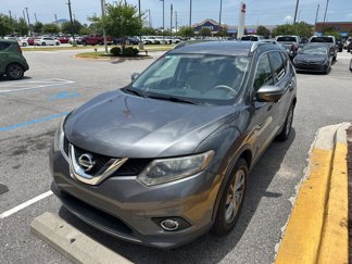 Used 2015 Nissan Rogue SL image 1