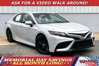 Used 2023 Toyota Camry SE image 1