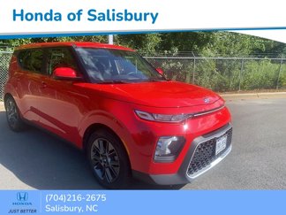 Used 2021 Kia Soul S image 1
