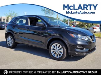 Used 2021 Nissan Rogue Sport S image 1