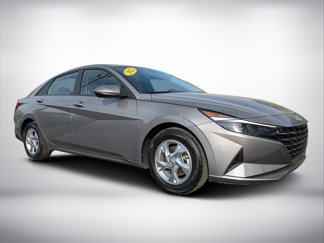 Certified 2022 Hyundai Elantra SE image 1