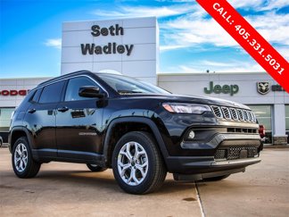 New 2025 Jeep Compass Latitude image 1