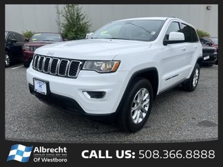 Used 2021 Jeep Grand Cherokee Laredo image 1