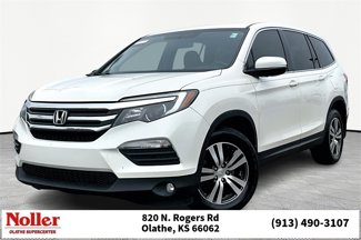 Used 2017 Honda Pilot EX image 1